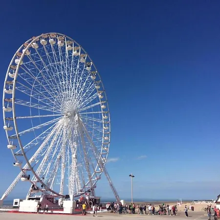 In Near The Apartamento